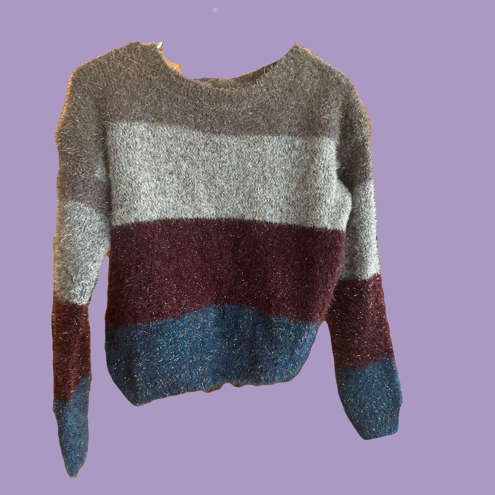 NWOT Art Class sweater size large (10-12)